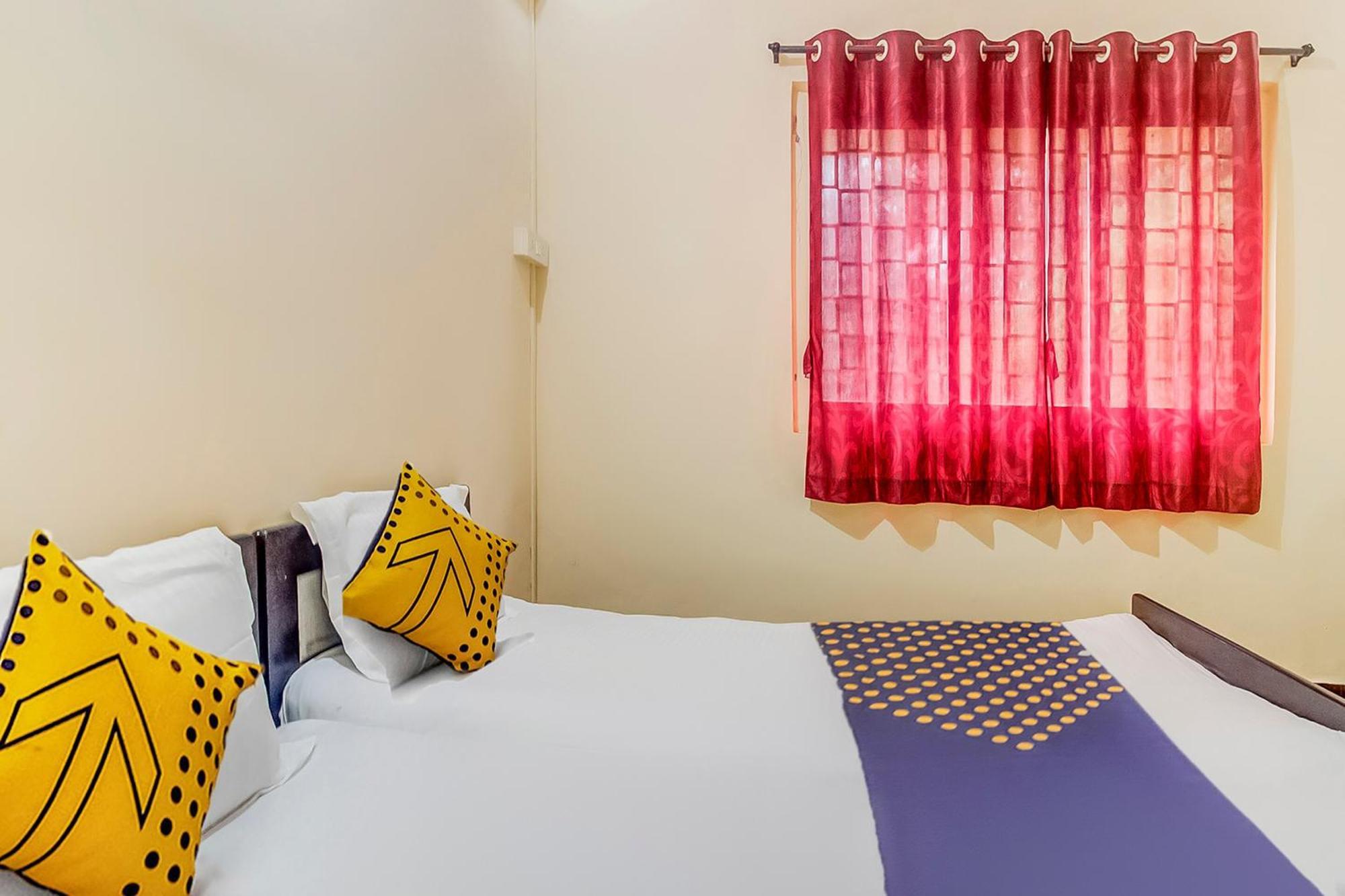 Hotel O New Ushakal Lodging & Boarding Nirmal  Экстерьер фото